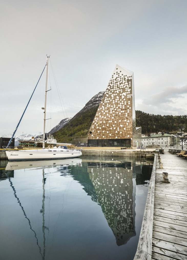 Archisearch REIULF RAMSTAD ARKITEKTER INTERPRETS NATURE'S ELEMENTS IN THE NORWEGIAN MOUNTAINEERING CENTER